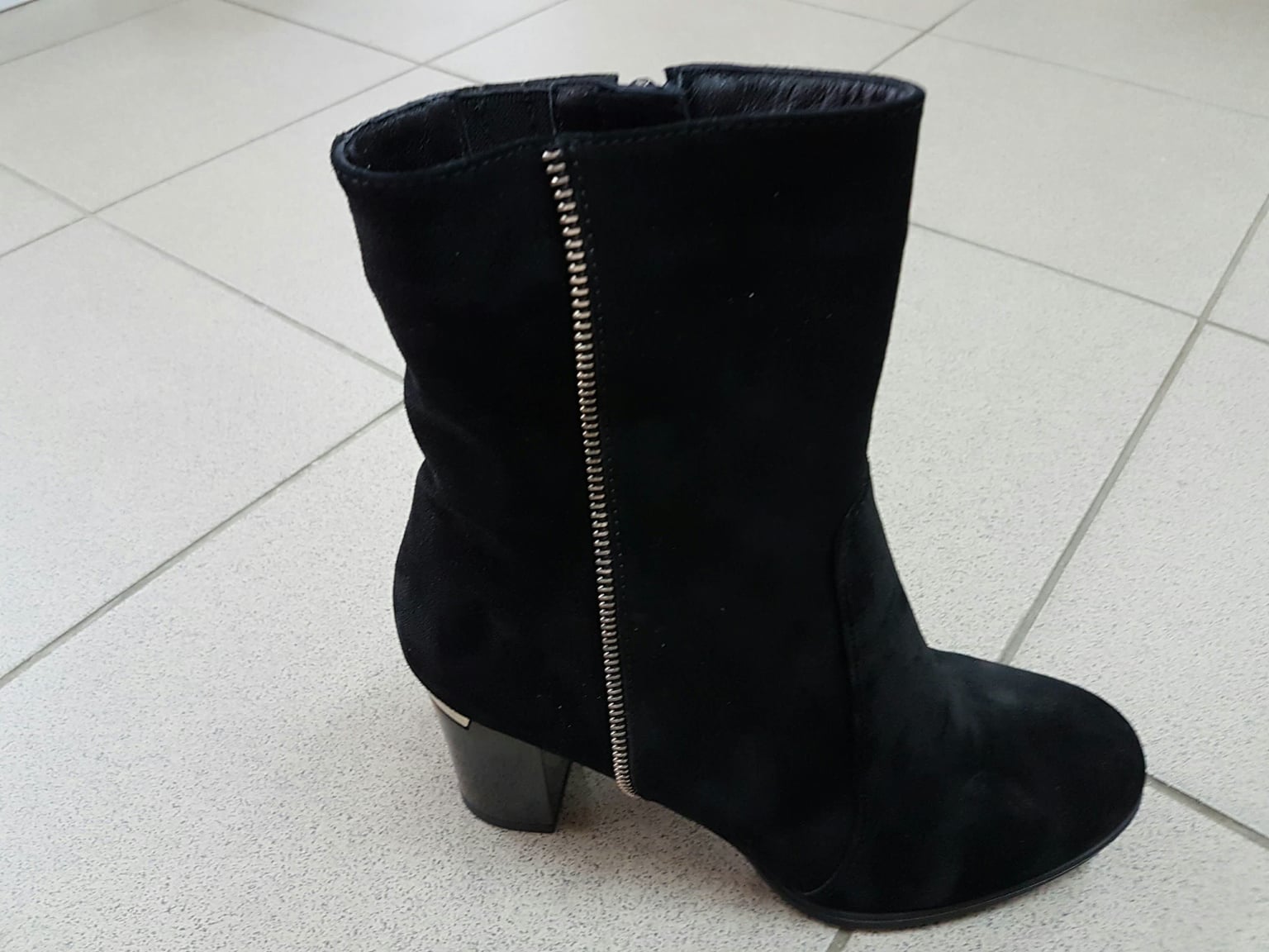 Бот черн.замш.б. 78113 Алтея житомир 39(р)