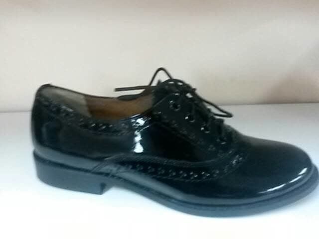 Туфли черн.лак.кожа 55712-7 Алтея житомир 36(р)