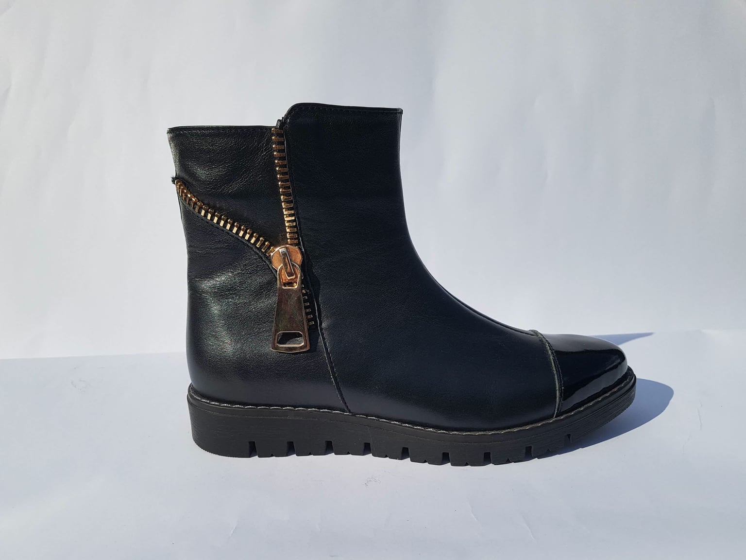 Бот черн.кожа .б. 27581-09 вискала одесса 36(р)