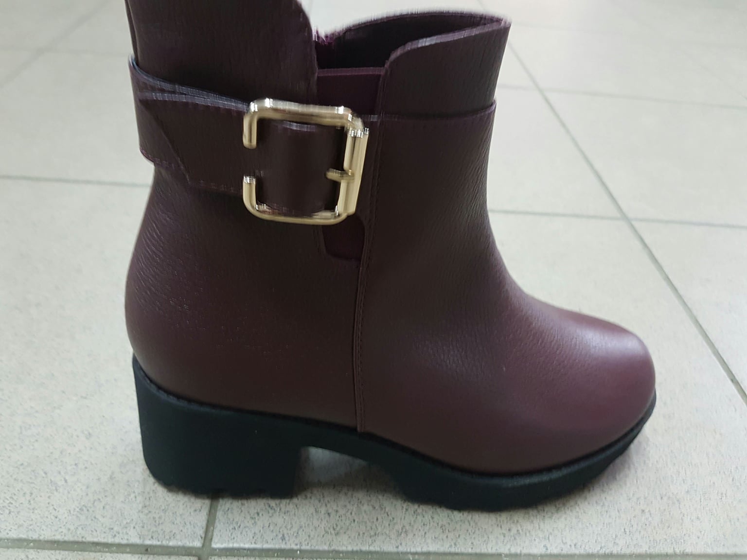 Бот бардо.кожа.ш. 5308-1 каури днепр-ск 39(р)