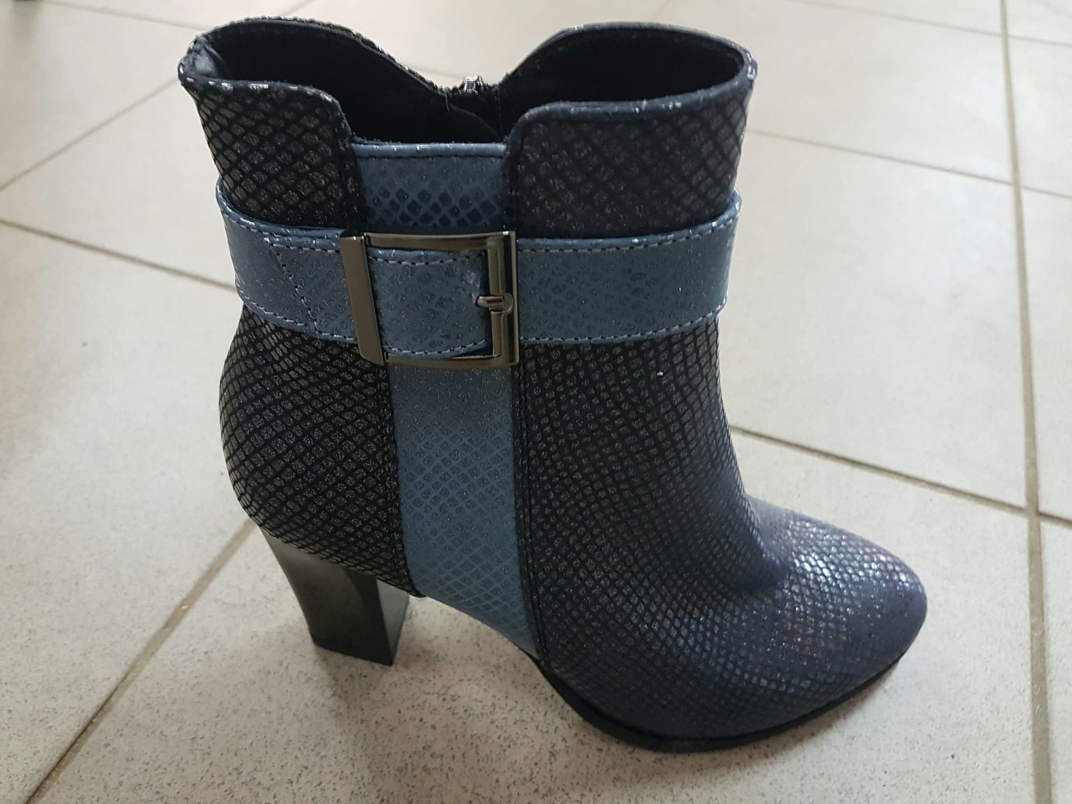 Бот синяя.змея.кожа.б. 9824-2 каури днепр-ск 39(р)