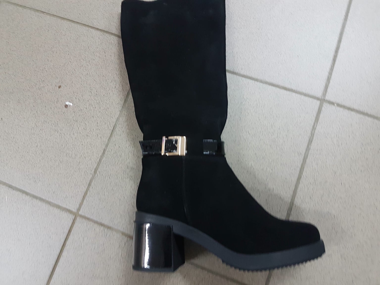 Сапог черн.замш.ш. 583-1 фави  харьков 36(р)