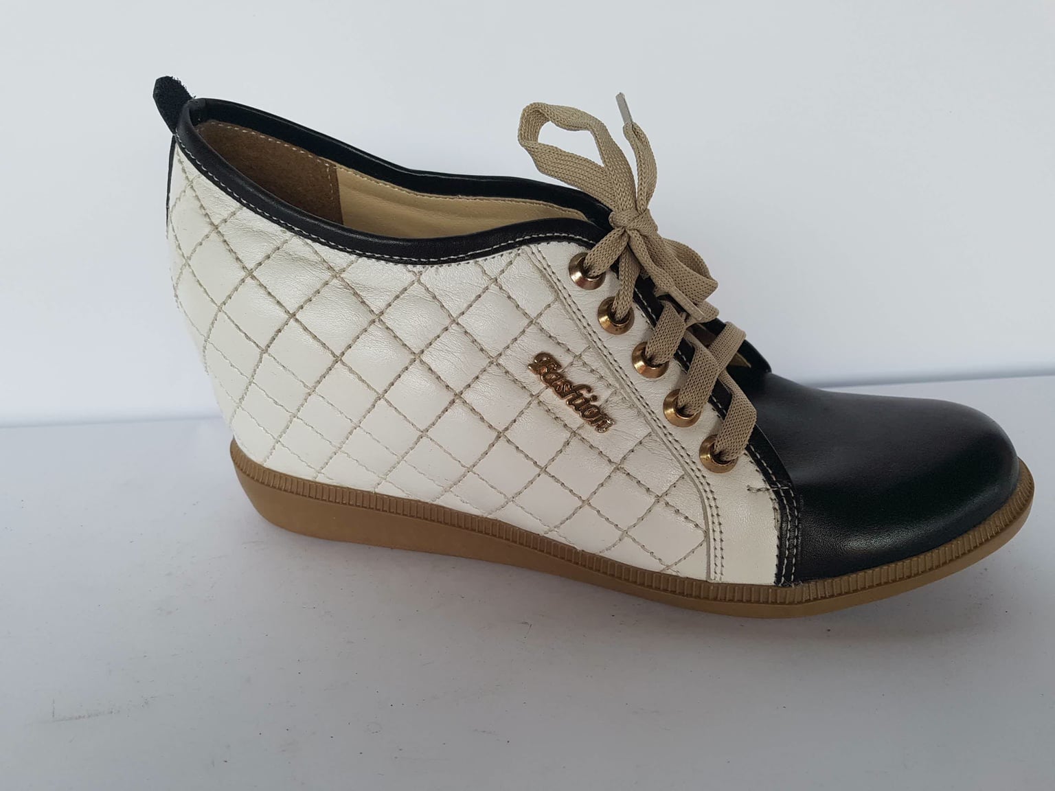 Туфли черн.белая кожа 176 викторио харьков 40(р)