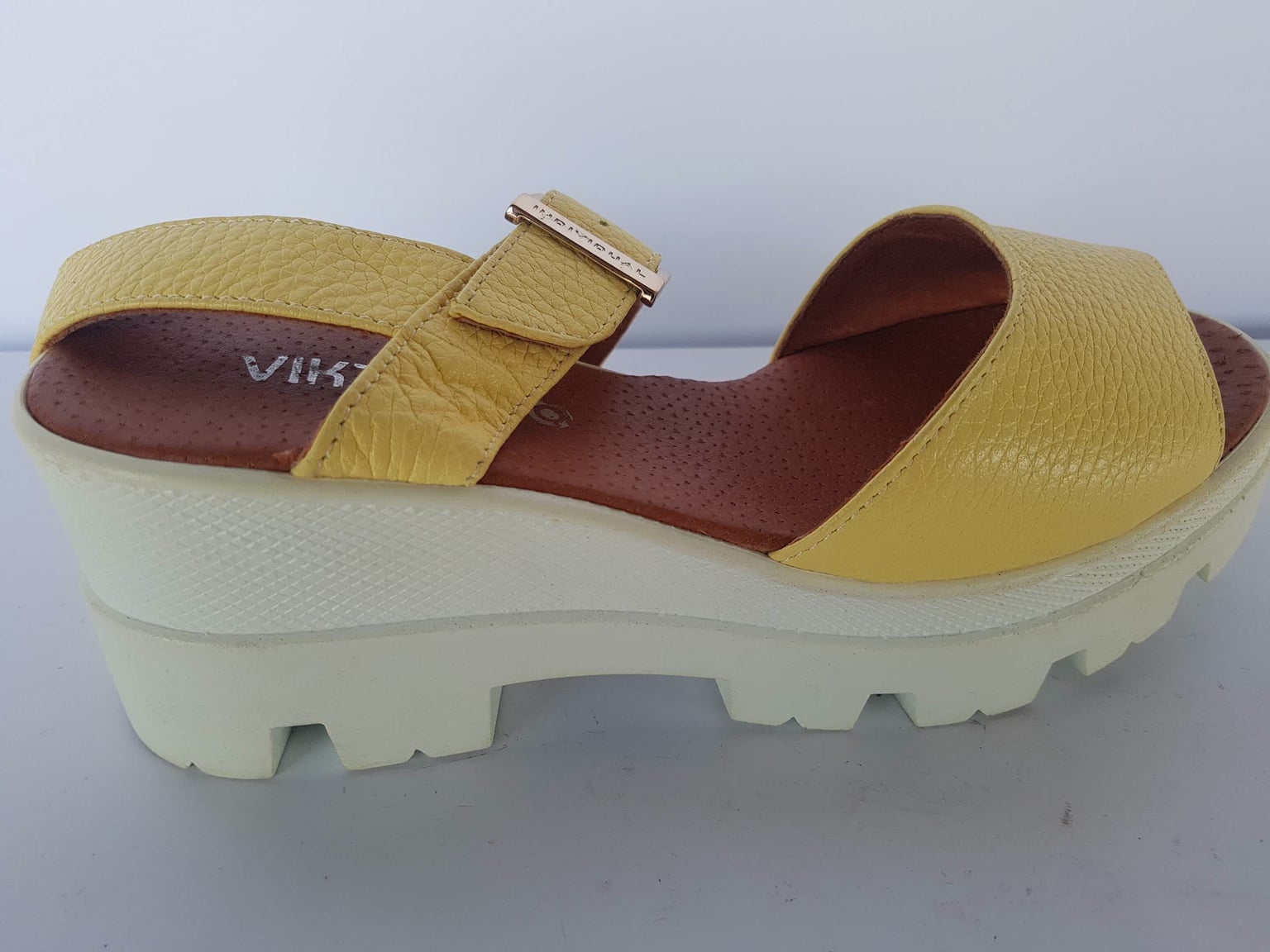 Бос. лимон кожа 3216-53 викторио харьков 36(р)